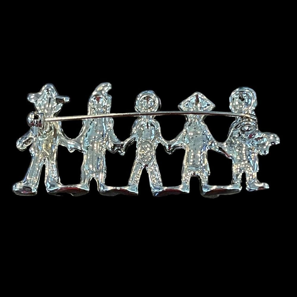 Signed Premier Designs Silver Tone “Children Of The World” Brooch Pin Jewelry - Picture 2 of 4